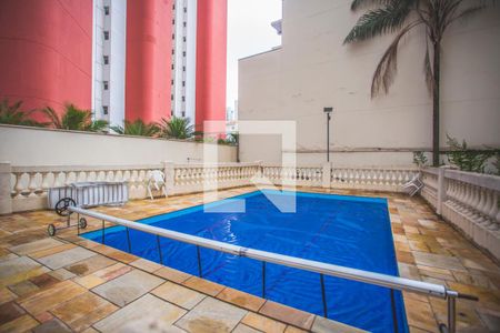 Apartamento à venda com 150m², 2 quartos e 2 vagasÁrea comum - Piscina