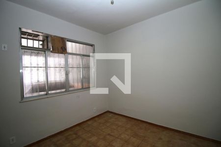 Quarto 1 de casa para alugar com 2 quartos, 72m² em Olaria, Rio de Janeiro