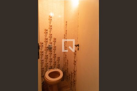 Casa à venda com 700m², 8 quartos e 5 vagas Casa à venda com 700m², 8 quartos e 5 vagasSauna