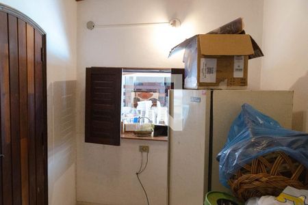 Casa à venda com 700m², 8 quartos e 5 vagas Casa à venda com 700m², 8 quartos e 5 vagasCozinha Salão de Festas