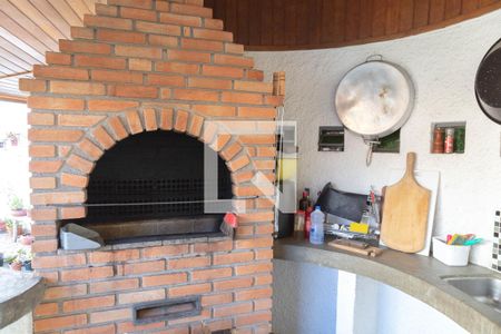 Casa à venda com 700m², 8 quartos e 5 vagas Casa à venda com 700m², 8 quartos e 5 vagasÁrea gourmet