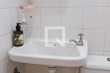 Casa à venda com 700m², 8 quartos e 5 vagas Casa à venda com 700m², 8 quartos e 5 vagasBanheiro