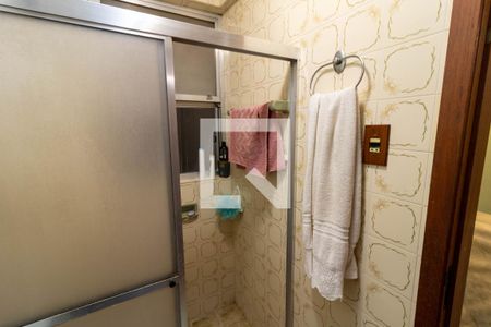 Apartamento à venda com 55m², 2 quartos e 1 vaga Apartamento à venda com 55m², 2 quartos e 1 vagaBanheiro