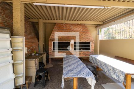 Apartamento à venda com 55m², 2 quartos e 1 vaga Apartamento à venda com 55m², 2 quartos e 1 vagaÁrea comum - Churrasqueira