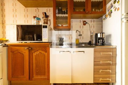 Apartamento à venda com 55m², 2 quartos e 1 vaga Apartamento à venda com 55m², 2 quartos e 1 vagaCozinha e Área de Serviço