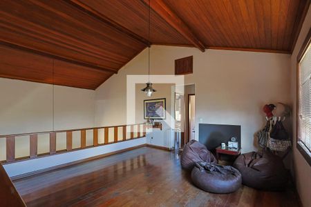 Casa à venda com 398m², 4 quartos e 3 vagas Casa à venda com 398m², 4 quartos e 3 vagasSala 2° Andar