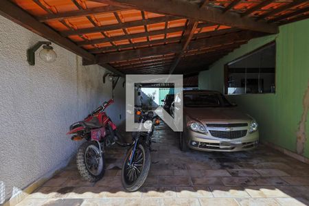 Casa à venda com 398m², 4 quartos e 3 vagas Casa à venda com 398m², 4 quartos e 3 vagasGaragem