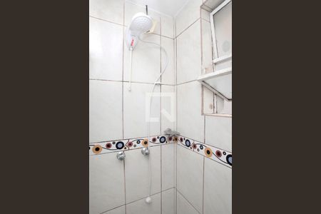 Banheiro de apartamento à venda com 1 quarto, 58m² em Auxiliadora, Porto Alegre