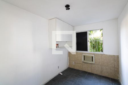Quarto 1 de apartamento para alugar com 2 quartos, 45m² em Campo Grande, Rio de Janeiro