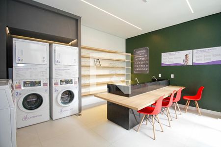 Studio à venda com 28m², 1 quarto e sem vagaÁrea Comum - Lavanderia