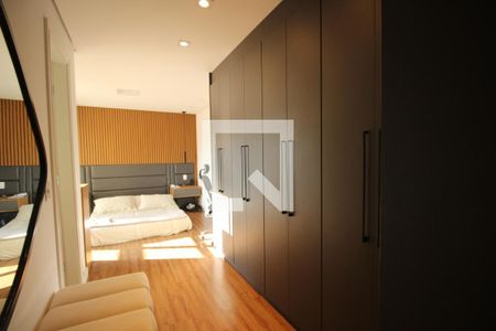 Apartamento à venda com 160m², 2 quartos e 3 vagasSuíte 1