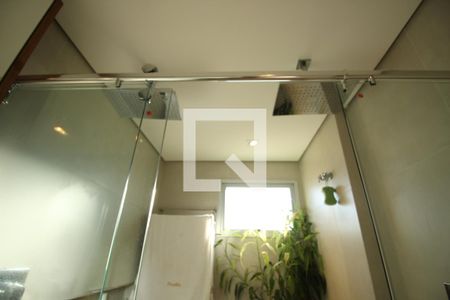 Apartamento à venda com 160m², 2 quartos e 3 vagasBanheiro suíte 1