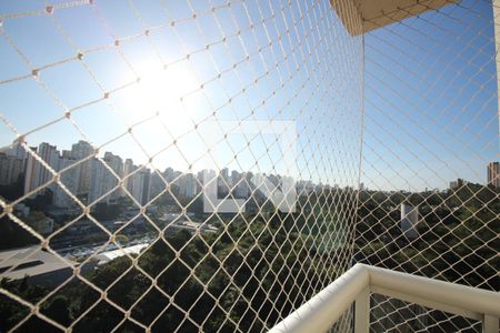 Apartamento à venda com 160m², 2 quartos e 3 vagasVaranda Suíte 1