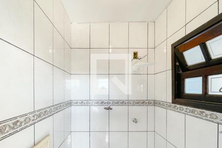 Casa à venda com 134m², 2 quartos e 2 vagas Casa à venda com 134m², 2 quartos e 2 vagasBanheiro de Serviço