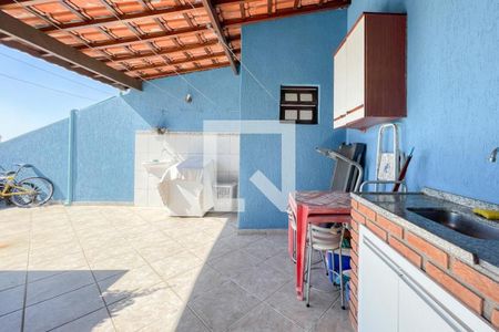 Casa à venda com 134m², 2 quartos e 2 vagas Casa à venda com 134m², 2 quartos e 2 vagasÁrea - Churrasqueira