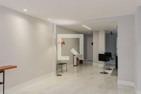 Sala de apartamento para alugar com 3 quartos, 116m² em Copacabana, Rio de Janeiro