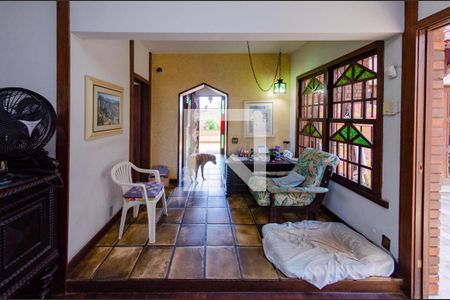 Casa à venda com 422m², 4 quartos e 4 vagasSala 2