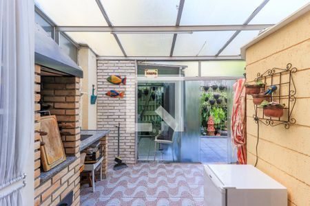 Casa à venda com 112m², 3 quartos e 2 vagas Casa à venda com 112m², 3 quartos e 2 vagasChurrasqueira