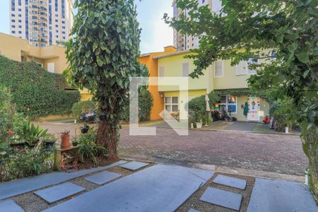 Casa à venda com 112m², 3 quartos e 2 vagas Casa à venda com 112m², 3 quartos e 2 vagasGaragem