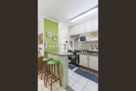 Casa à venda com 112m², 3 quartos e 2 vagas Casa à venda com 112m², 3 quartos e 2 vagasCozinha