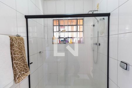 Casa à venda com 249m², 3 quartos e 2 vagas Casa à venda com 249m², 3 quartos e 2 vagasBanheiro da Suíte 2