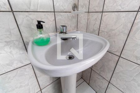 Casa à venda com 249m², 3 quartos e 2 vagas Casa à venda com 249m², 3 quartos e 2 vagasBanheiro 4