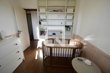 Apartamento à venda com 84m², 3 quartos e 1 vagaQuarto 2