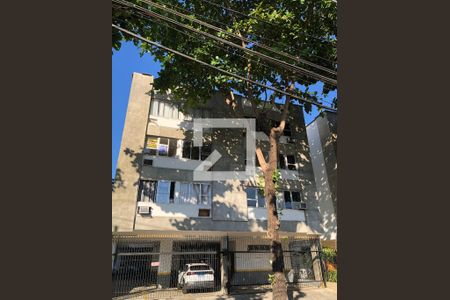 Apartamento à venda com 60m², 2 quartos e 1 vagaFachada