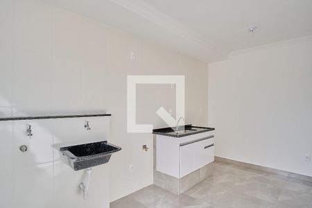 Apartamento para alugar com 40m², 2 quartos e sem vaga Apartamento para alugar com 40m², 2 quartos e sem vagaCozinha e Área de Serviço