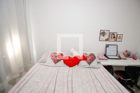 Quarto 1 de apartamento para alugar com 2 quartos, 40m² em Jardim Taboão, São Paulo