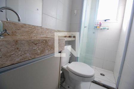 Banheiro de apartamento para alugar com 2 quartos, 40m² em Jardim Taboão, São Paulo