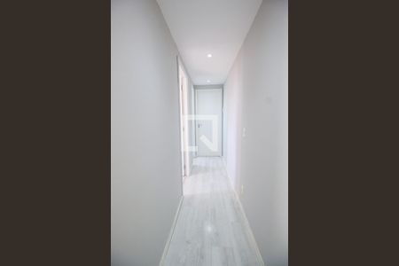Corredor de apartamento para alugar com 2 quartos, 40m² em Jardim Taboão, São Paulo