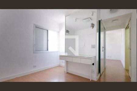 Apartamento à venda com 97m², 2 quartos e 1 vaga