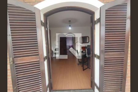 Casa à venda com 250m², 4 quartos e 2 vagas