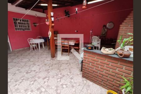 Casa à venda com 154m², 2 quartos e 2 vagas