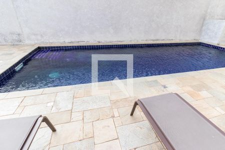 Apartamento à venda com 56m², 2 quartos e 1 vaga Apartamento à venda com 56m², 2 quartos e 1 vagaÁrea comum - Piscina