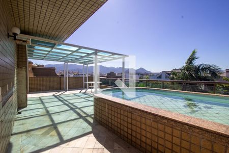 Apartamento à venda com 450m², 5 quartos e 4 vagas Apartamento à venda com 450m², 5 quartos e 4 vagasCobertura