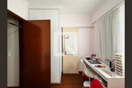 Apartamento à venda com 149m², 4 quartos e 3 vagasQuarto 1