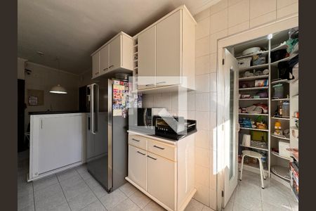 Apartamento à venda com 149m², 4 quartos e 3 vagasCozinha 