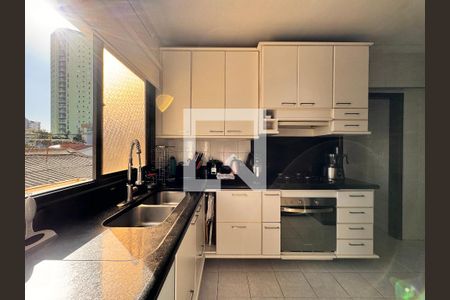 Apartamento à venda com 149m², 4 quartos e 3 vagasCozinha 