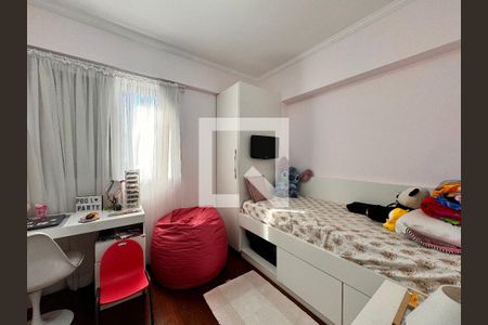 Apartamento à venda com 149m², 4 quartos e 3 vagasQuarto 1