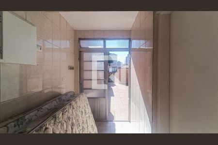 Casa à venda com 200m², 2 quartos e 3 vagas Casa à venda com 200m², 2 quartos e 3 vagasÁrea de Serviço