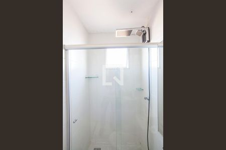 Apartamento para alugar com 64m², 2 quartos e 1 vaga Apartamento para alugar com 64m², 2 quartos e 1 vagaBanheiro da Suite