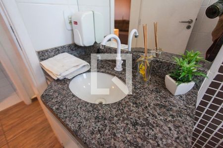 Apartamento para alugar com 64m², 2 quartos e 1 vaga Apartamento para alugar com 64m², 2 quartos e 1 vagaBanheiro Social