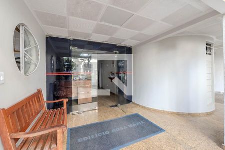 Apartamento à venda com 82m², 2 quartos e sem vagaHall de entrada