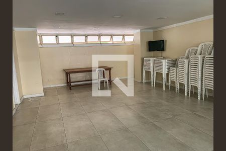 Apartamento à venda com 85m², 3 quartos e 1 vaga Apartamento à venda com 85m², 3 quartos e 1 vagaÁrea comum - Salão de festas