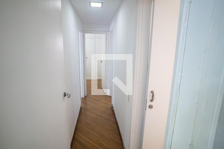 Apartamento à venda com 85m², 3 quartos e 1 vaga Apartamento à venda com 85m², 3 quartos e 1 vagaCorredor