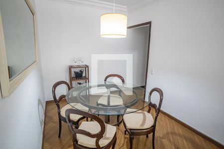 Apartamento à venda com 85m², 3 quartos e 1 vaga Apartamento à venda com 85m², 3 quartos e 1 vagaSala