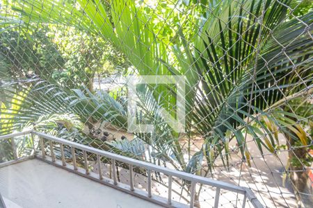 Apartamento à venda com 85m², 3 quartos e 1 vaga Apartamento à venda com 85m², 3 quartos e 1 vagaQuarto 1 vista da janela