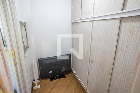 Apartamento à venda com 85m², 3 quartos e 1 vaga Apartamento à venda com 85m², 3 quartos e 1 vagaÁrea de Serviço - quarto